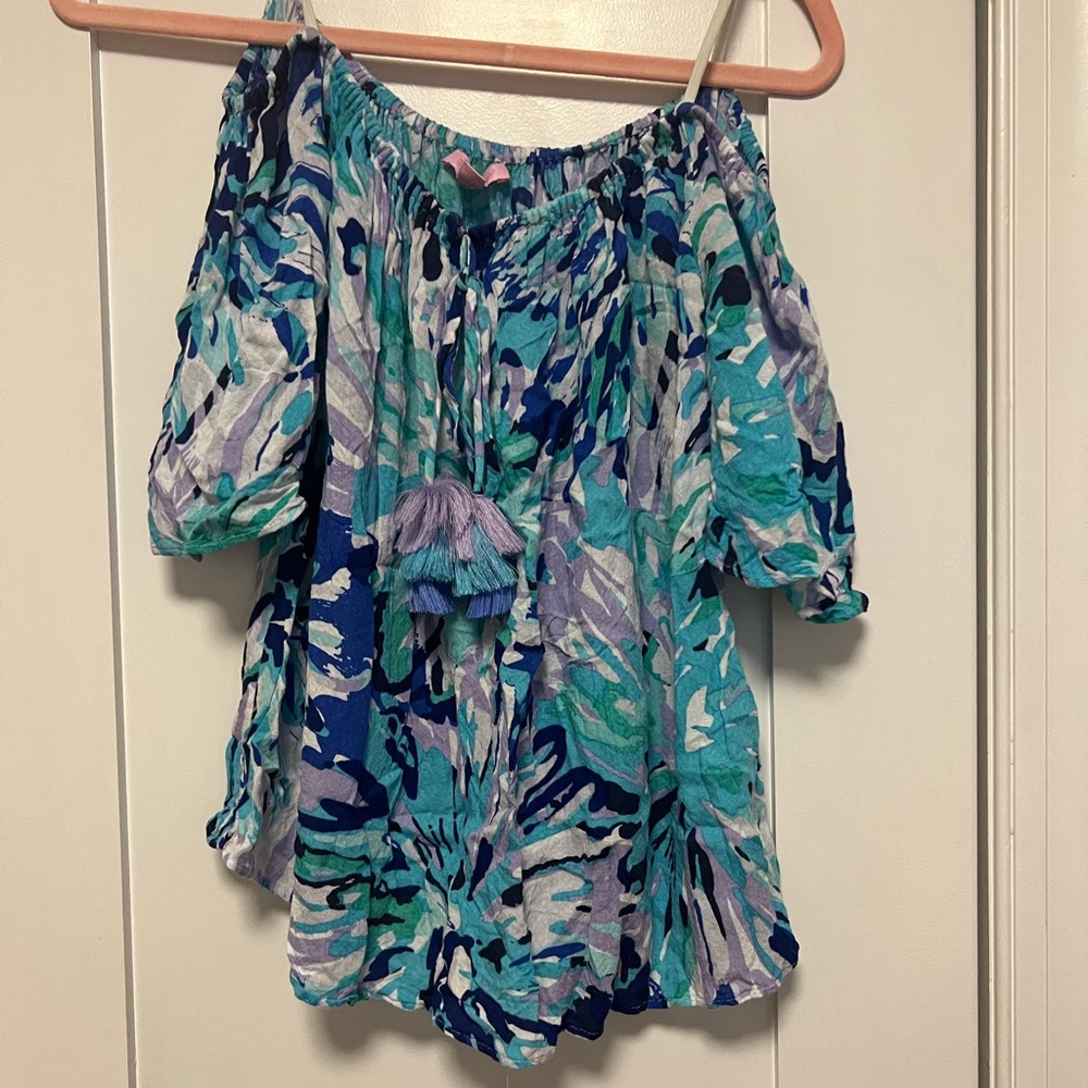 EUC size M off the shoulder Lilly Pulitzer top